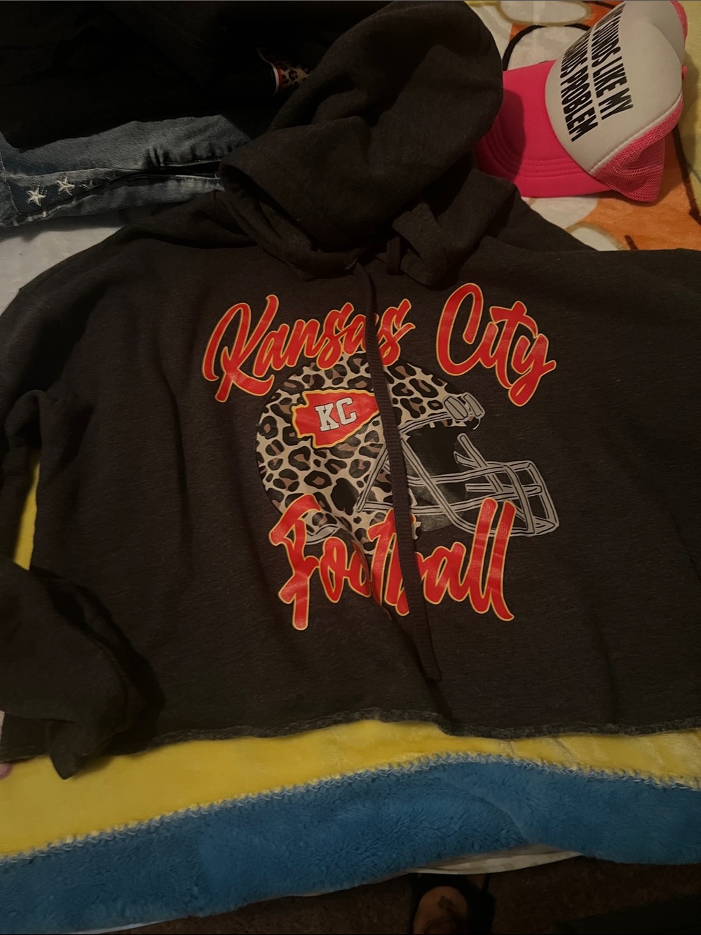 KC cropped hoodie